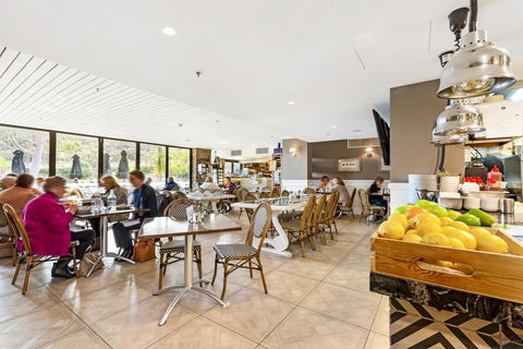 Miramare Gardens Boutique Accommodation - Kingaroy Accommodation 2
