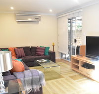 Modern 2 Bedroom Unit Close to CBD - Kingaroy Accommodation