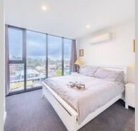 Modern Luxury 3 Bedroom Apartment with Sea Views - Kingaroy Accommodation