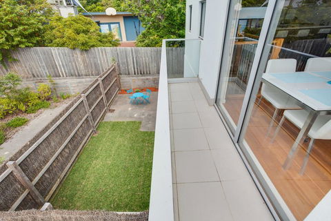 Modern McCrae Beauty - Kingaroy Accommodation 1