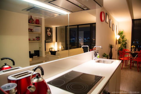 Modern, Clean, Luxury At The Right Price..... - Kingaroy Accommodation 1