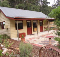 Molenda Lodge Farm Let - Kingaroy Accommodation