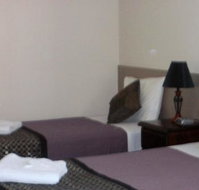 Molika Springs Motel - Kingaroy Accommodation