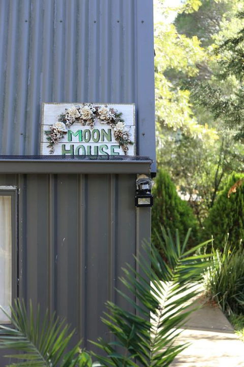 Moon House - Kingaroy Accommodation 3