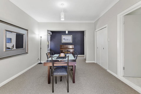 Morna Point Road 86A, Nell's Cottage - Kingaroy Accommodation 0