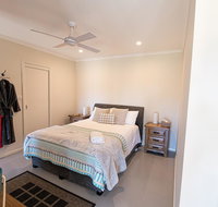 Mortimers Wines - The Vines Studio - Kingaroy Accommodation