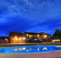 Motel Meneres - Kingaroy Accommodation
