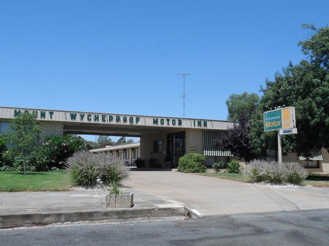 Mount Wycheproof Motor Inn - Kingaroy Accommodation 0