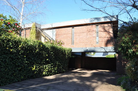 Mountain Gate Villa - Kingaroy Accommodation 0