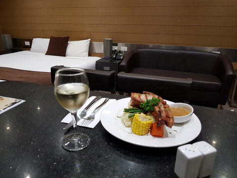 Moura Meridian Motel - Kingaroy Accommodation 0
