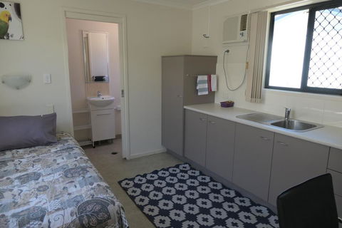 Mt Isa City Motel - Kingaroy Accommodation 1