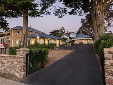 Mt Martha Villas - Kingaroy Accommodation 0