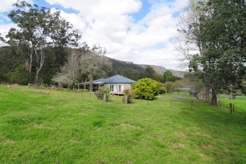 Nellsville Cottage - Kangaroo Valley - Kingaroy Accommodation 1