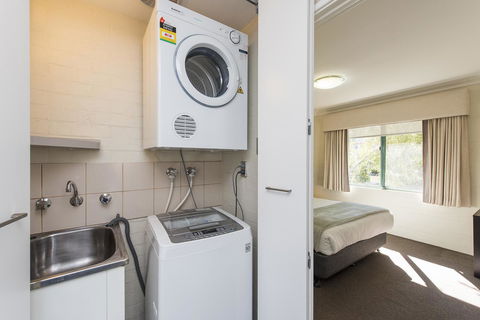 Subiaco Village 30 - Kingaroy Accommodation 5