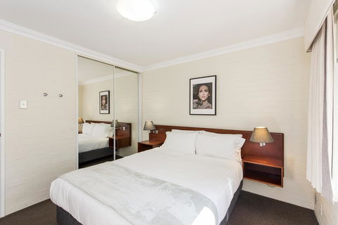 Subiaco Village 30 - Kingaroy Accommodation 12