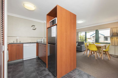 Subiaco Village 20 - Kingaroy Accommodation 9