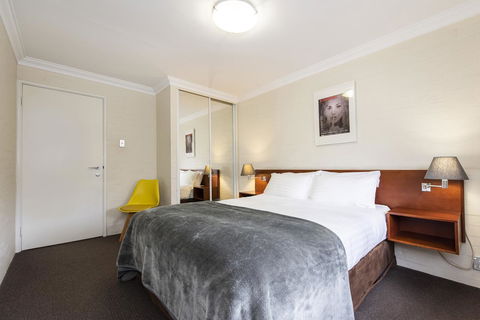 Subiaco Village 20 - Kingaroy Accommodation 12
