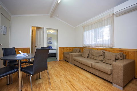 Discovery Parks - Woodman Point - Kingaroy Accommodation 1