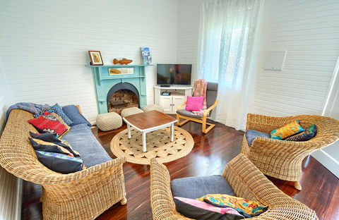 Jeffries Cottage - Kingaroy Accommodation 18