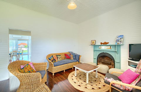 Jeffries Cottage - Kingaroy Accommodation 17