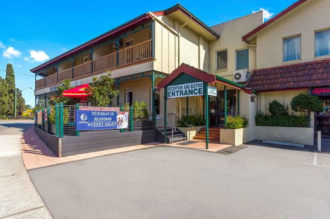 Quality Hotel Bayswater - Kingaroy Accommodation 0