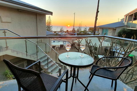 Scarborough Beach Front Resort - Shell Ten - Kingaroy Accommodation 7