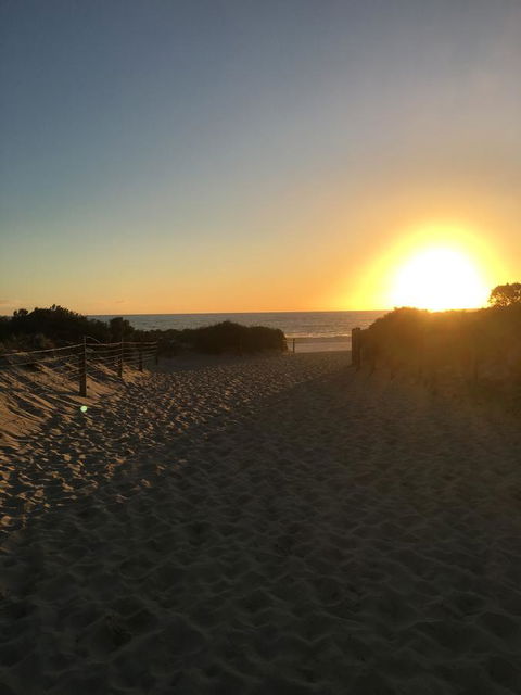 Dunes Scarborough Beach - Kingaroy Accommodation 12