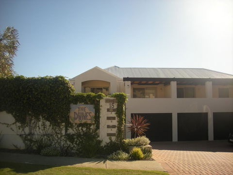 Dunes Scarborough Beach - Kingaroy Accommodation 0