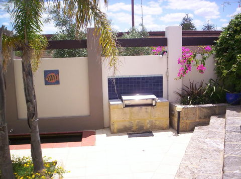 Dunes Scarborough Beach - Kingaroy Accommodation 19