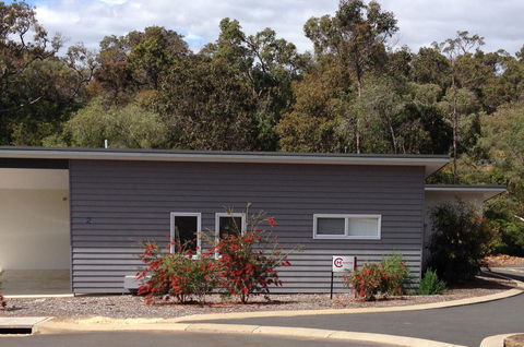 Cape Villas Dunsborough Unit 2 - Kingaroy Accommodation 25