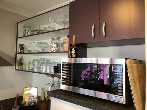 BeachHideaway@Scarborough - Kingaroy Accommodation 24