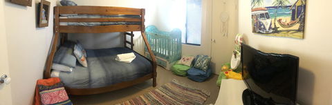 BeachHideaway@Scarborough - Kingaroy Accommodation 3