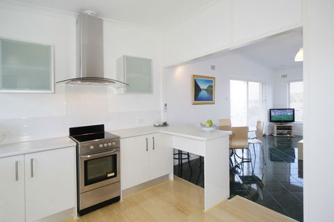 Summer Breeze - Holiday Or Business Apartment - Kingaroy Accommodation 5