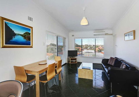 Summer Breeze - Holiday Or Business Apartment - Kingaroy Accommodation 2