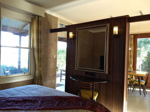 Hotham Ridge Estate - Kingaroy Accommodation 23