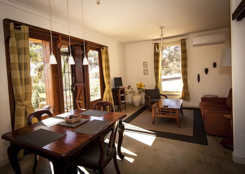 Hotham Ridge Estate - Kingaroy Accommodation 28