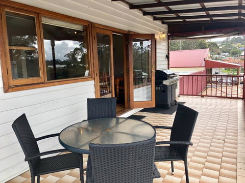 Denmark Reflections - Kingaroy Accommodation 1