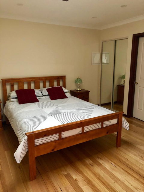 Denmark Reflections - Kingaroy Accommodation 8