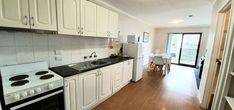 West Beach Lagoon 202 - Quiet & Ground Floor! - Kingaroy Accommodation 6