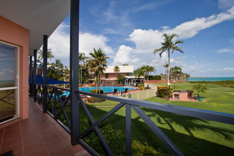 Moonlight Bay Suites - Kingaroy Accommodation 10