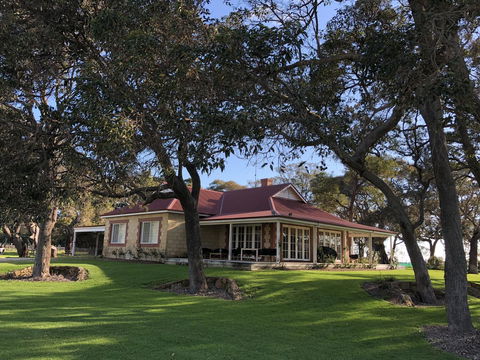 Caves Road Guest Houses - Kingaroy Accommodation 19