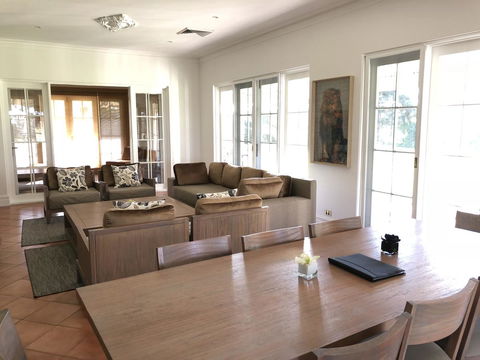 Caves Road Guest Houses - Kingaroy Accommodation 16