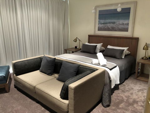 Caves Road Guest Houses - Kingaroy Accommodation 11