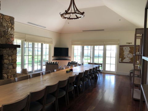 Caves Road Guest Houses - Kingaroy Accommodation 3