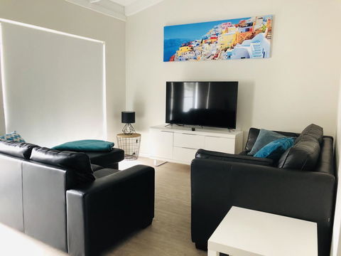 West Beach Lagoon 218 - Outstanding Value! - Kingaroy Accommodation 2