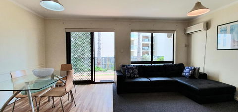 West Beach Lagoon 208 â€“ Great Value! - Kingaroy Accommodation 4
