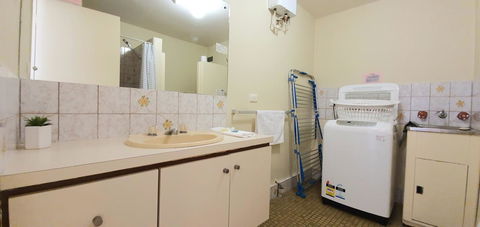 West Beach Lagoon 208 â€“ Great Value! - Kingaroy Accommodation 8