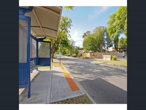 Applecross Village Apartment - Kingaroy Accommodation 39