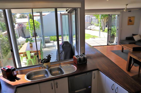 Fremantle Heritage Home For You To Enjoy! - Kingaroy Accommodation 7