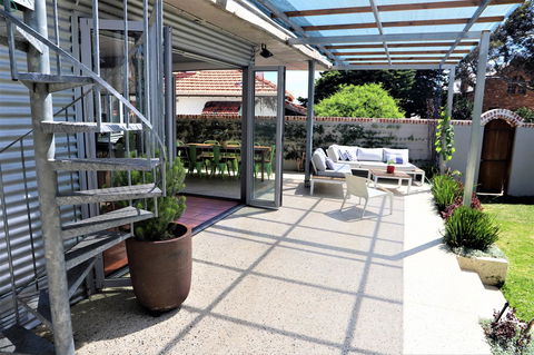 Fremantle Heritage Home For You To Enjoy! - Kingaroy Accommodation 10